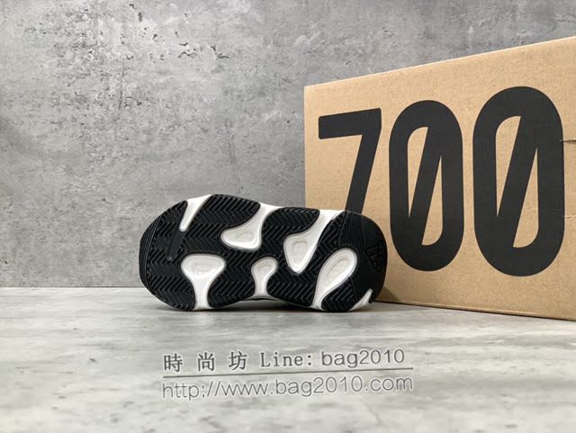 Adidas兒童鞋 阿迪達斯椰子童鞋700 Adidas Yeezy Boost 700  xhn1578